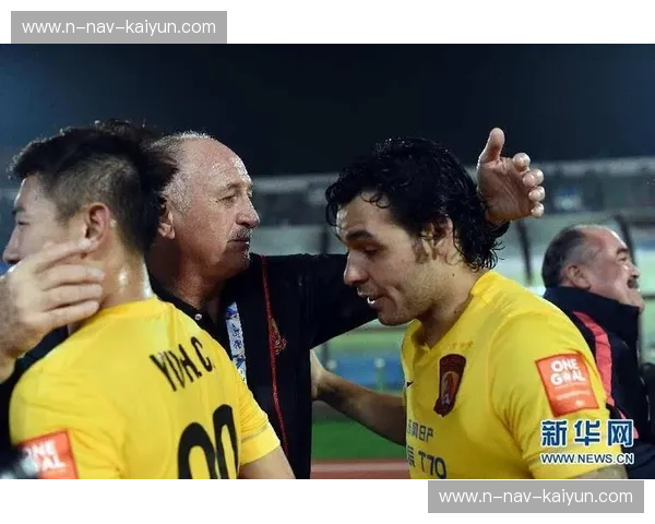 绝地反击与王座之争：重温那场令亚洲颤抖的“钢巴vs恒大”史诗对决