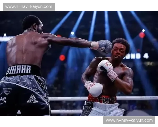 巅峰对决：克劳福德与吉姆，谁是真正意义上的“宇宙之王”？